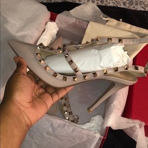 Valentino Garavani rockstud patent leather slings